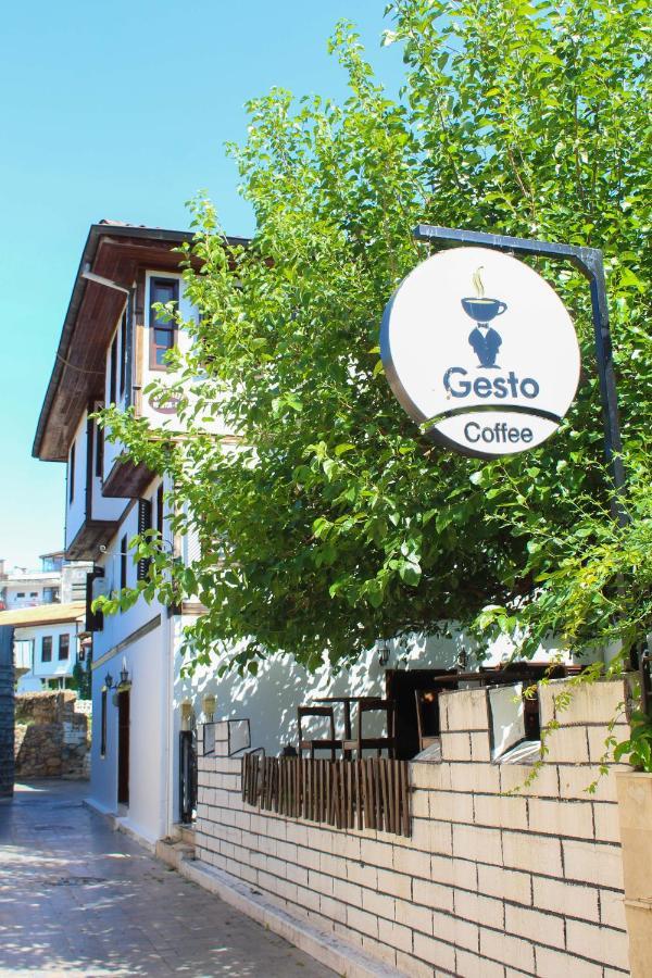 White City Pension Анталія Екстер'єр фото
